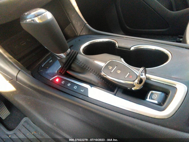 Chevrolet EQUINOX LT 2019 2GNAXLEX4K6300634 Image 3