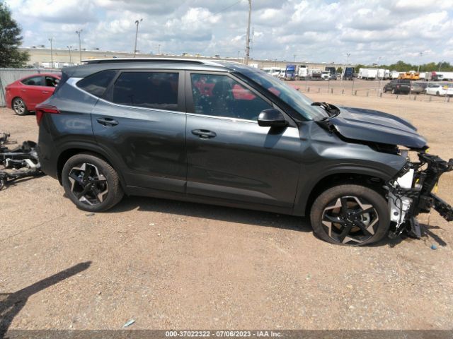 KNDERCAA2R7481555 KIA SELTOS EX
