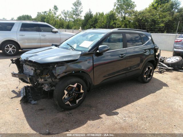 KNDERCAA2R7481555 KIA SELTOS EX