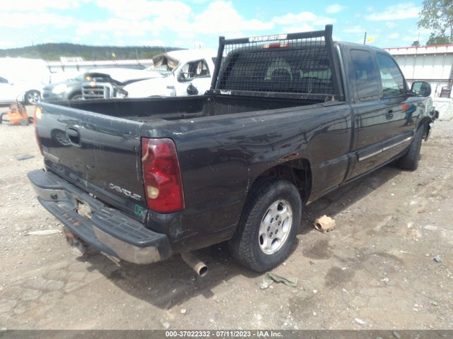 2003 CHEVROLET SILVERADO 1500 LS VIN: 2GCEC19T331222010