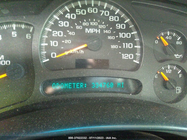 2003 CHEVROLET SILVERADO 1500 LS VIN: 2GCEC19T331222010