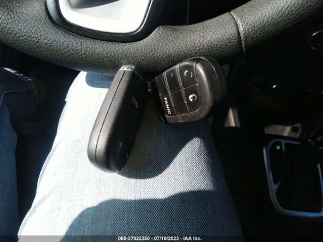 ZACCJBAB8JPJ51974 Jeep Renegade Sport