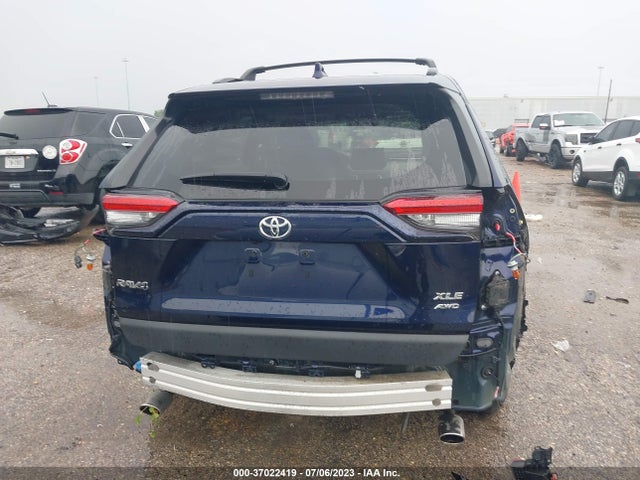 2019 TOYOTA RAV4 XLE VIN: JTMP1RFV7KD007610