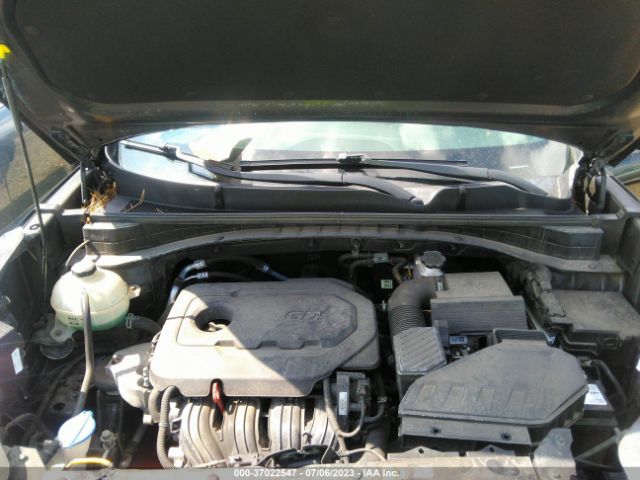 KNDPNCAC3J7468033 KIA Sportage Ex