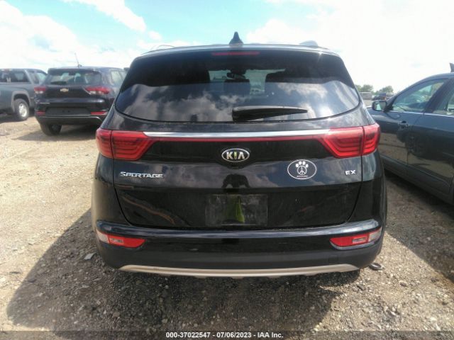 KNDPNCAC3J7468033 KIA Sportage Ex