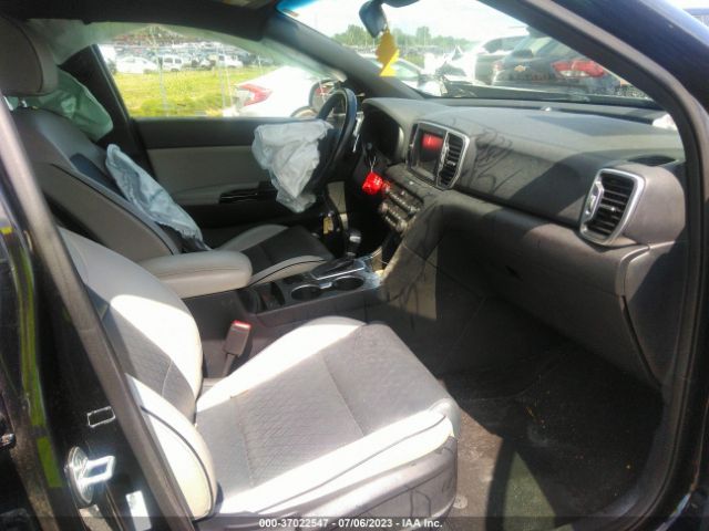 KNDPNCAC3J7468033 KIA Sportage Ex