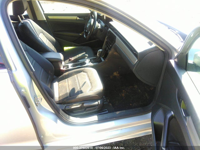 1VWSA7A37LC006630 Volkswagen Passat 2.0t Se