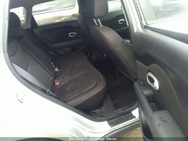 KIA Soul Base 2016 KNDJN2A23G7869257 Image 8