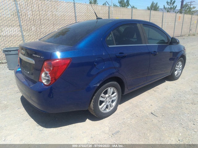 Chevrolet SONIC LT 2014 1G1JC5SH7E4211409 Image 4