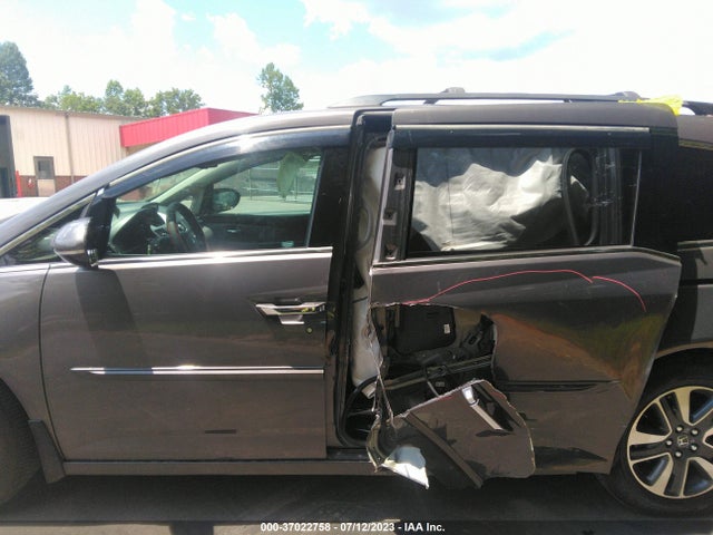 2015 HONDA ODYSSEY TOURING VIN: 5FNRL5H91FB129051