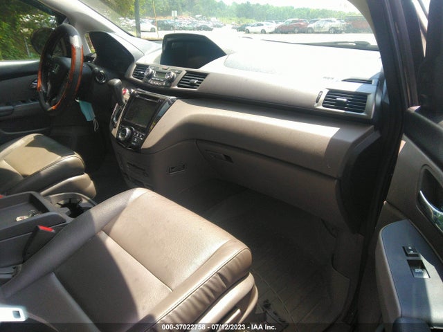 Honda Odyssey Touring 2015 5FNRL5H91FB129051 Image 5