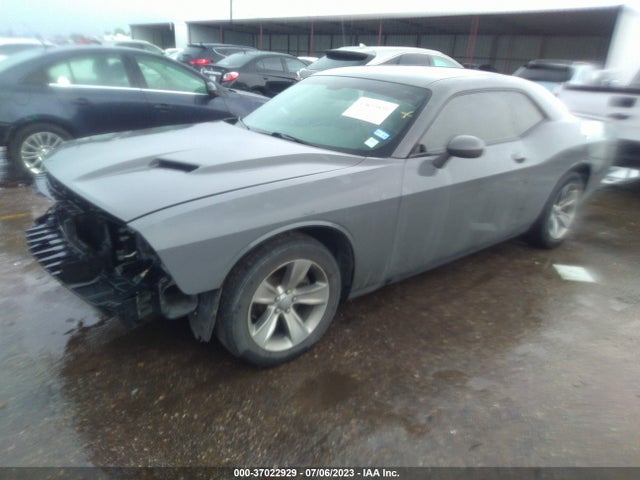 Dodge Challenger Sxt 2018 2C3CDZAG5JH325164 Image 2
