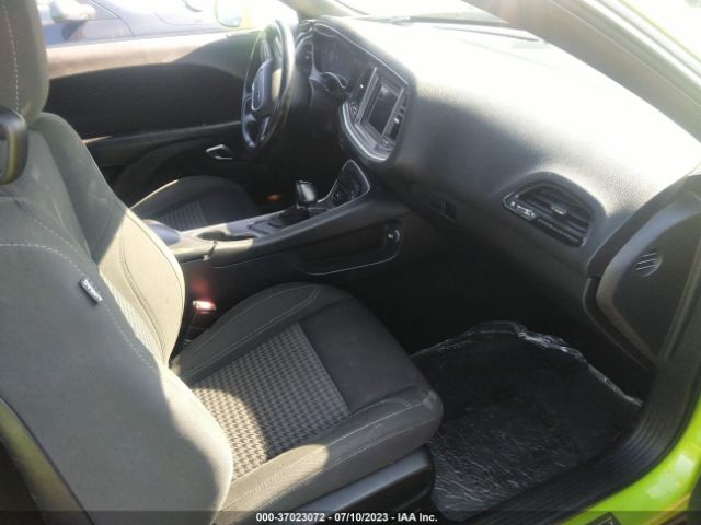 2C3CDZAGXKH716778 Dodge Challenger Sxt