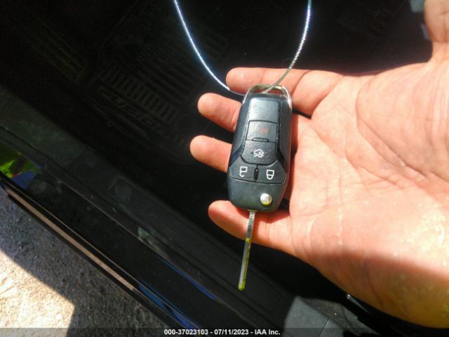 3FA6P0H75FR277636 Ford FUSION SE