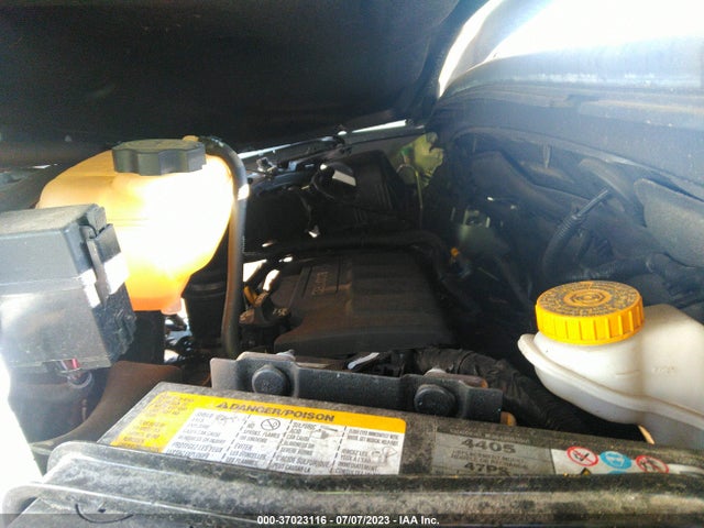 Chevrolet TRAX LS 2020 3GNCJKSB2LL261441 Image 10
