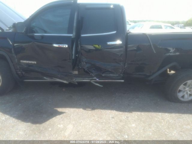 1GTR1MEC6JZ305725 GMC Sierra 1500 Sle
