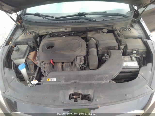 2016 HYUNDAI SONATA 2.4L SE VIN: 5NPE24AF5GH269019