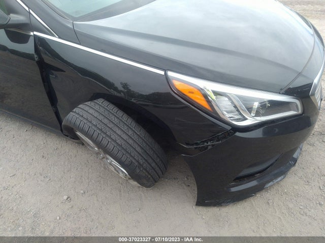 2016 HYUNDAI SONATA 2.4L SE VIN: 5NPE24AF5GH269019