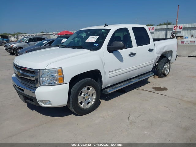 2011 CHEVROLET SILVERADO 1500 LT VIN: 3GCPCSE09BG122073