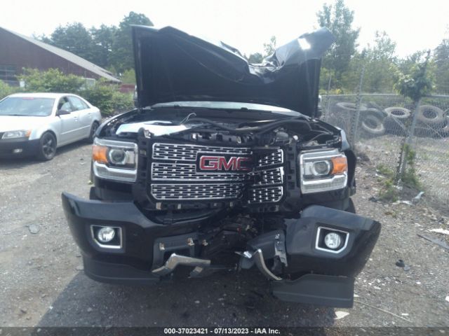 1GT12UEG5JF150857 GMC Sierra 2500hd Denali
