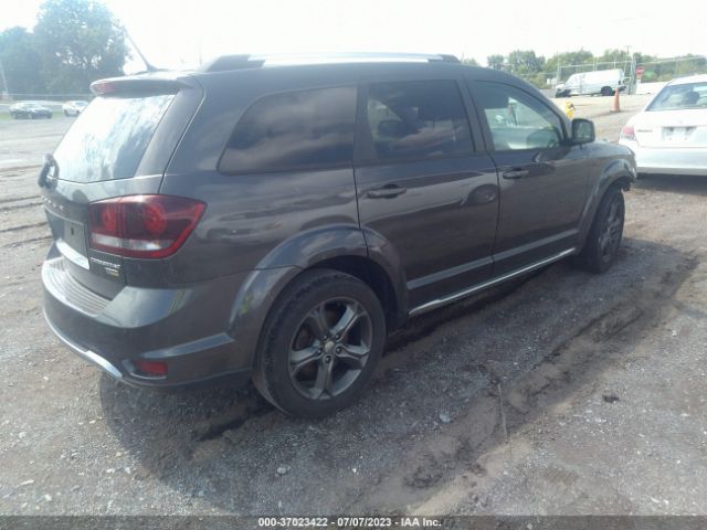 3C4PDCGG2HT522957 Dodge Journey Crossroad Plus