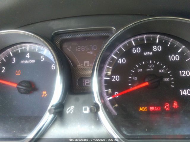 3N1CN7AP1FL800551 Nissan VERSA SV