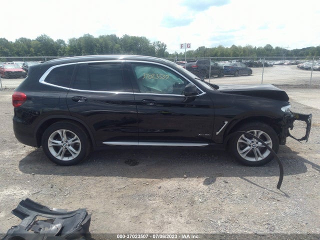 BMW X3 Xdrive30i 2018 5UXTR9C51JLC77420 Image 13