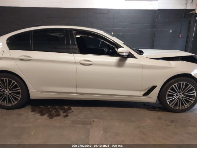 WBAJA7C5XKG911672 BMW 5 Series 530i Xdrive