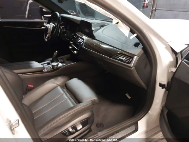WBAJA7C5XKG911672 BMW 5 Series 530i Xdrive