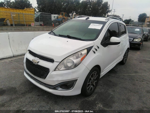 Chevrolet Spark Lt 2014 KL8CF6S94EC406744 Image 2