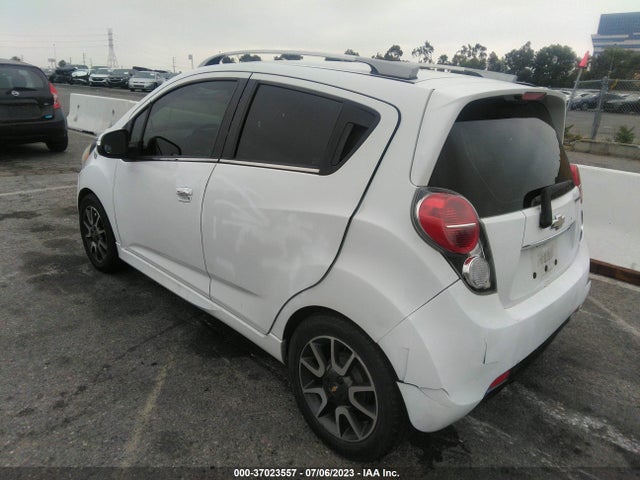 Chevrolet Spark Lt 2014 KL8CF6S94EC406744 Image 3