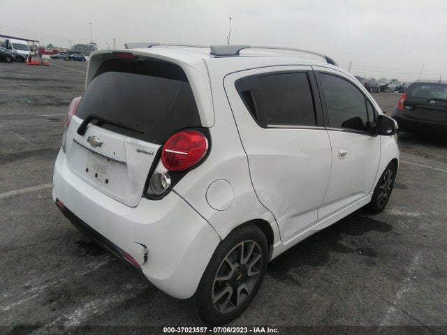 Chevrolet Spark Lt 2014 KL8CF6S94EC406744 Image 4