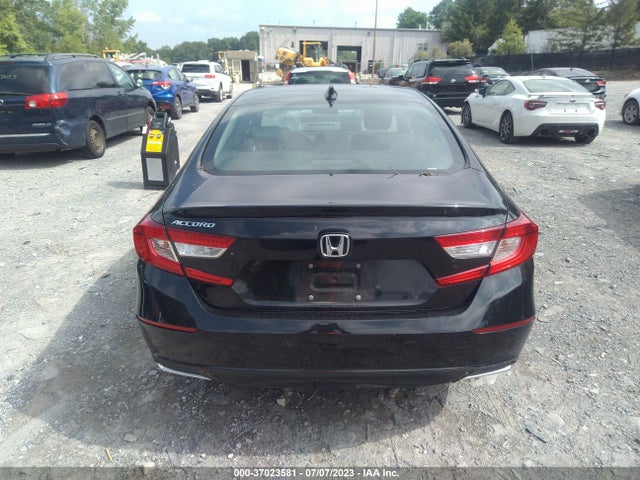 2018 HONDA ACCORD SEDAN EX 1.5T VIN: 1HGCV1F42JA228111