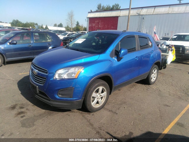 Chevrolet TRAX LS 2016 KL7CJNSB3GB741969 Image 2