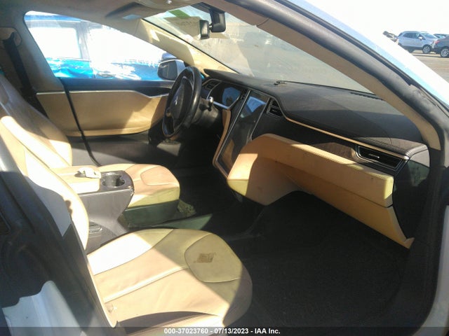 2013 TESLA MODEL S VIN: 5YJSA1CG0DFP19650