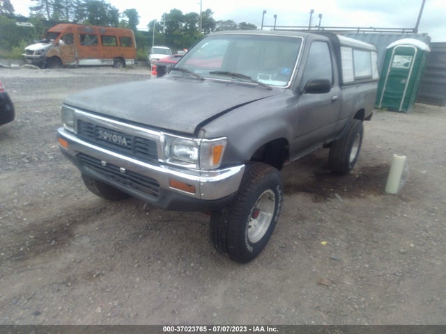 1989 TOYOTA PICKUP 1/2 TON SHT WHEELBASE DLX VIN: JT4RN01P8K7014582