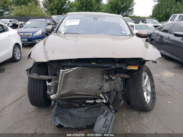 SADCJ2BV6HA896829 Jaguar F-pace 35t Premium