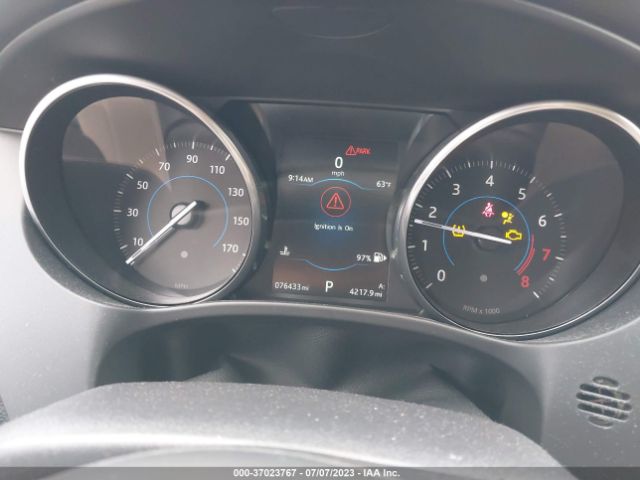 SADCJ2BV6HA896829 Jaguar F-pace 35t Premium