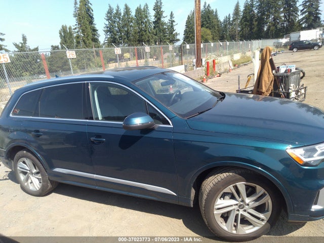 WA1LXBF72ND010256 Audi Q7 Premium Plus
