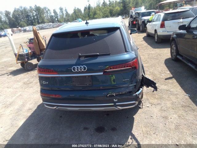 WA1LXBF72ND010256 Audi Q7 Premium Plus