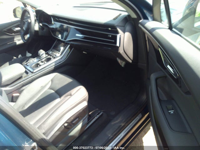 WA1LXBF72ND010256 Audi Q7 Premium Plus