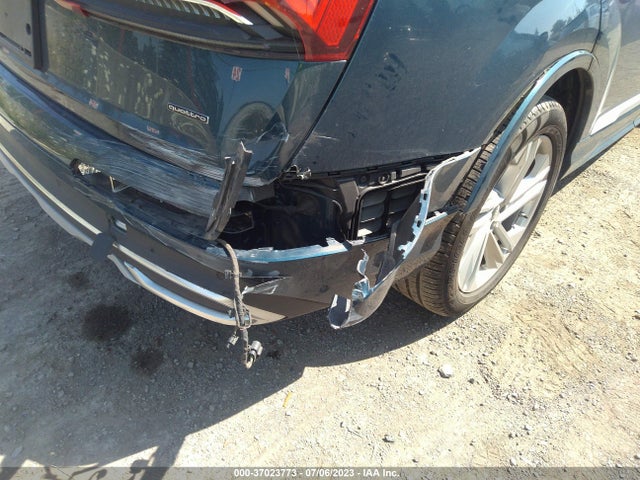 WA1LXBF72ND010256 Audi Q7 Premium Plus