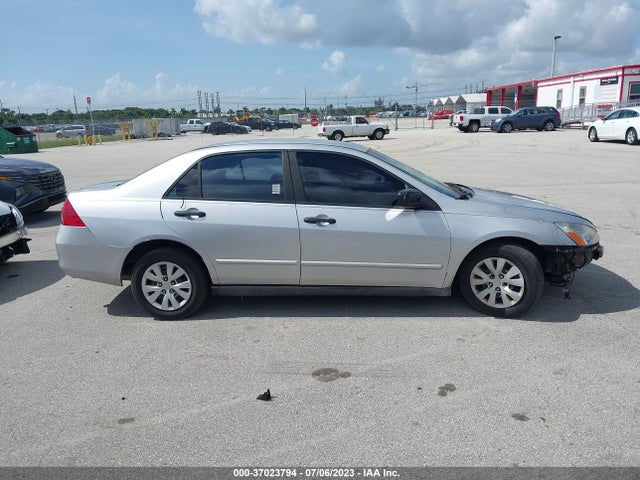 2007 HONDA ACCORD SDN VP VIN: 1HGCM56137A111906