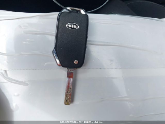 3KPF24AD3ME386441 KIA Forte Lxs