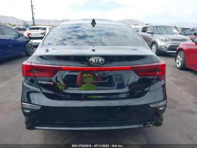 3KPF24AD3ME386441 KIA Forte Lxs