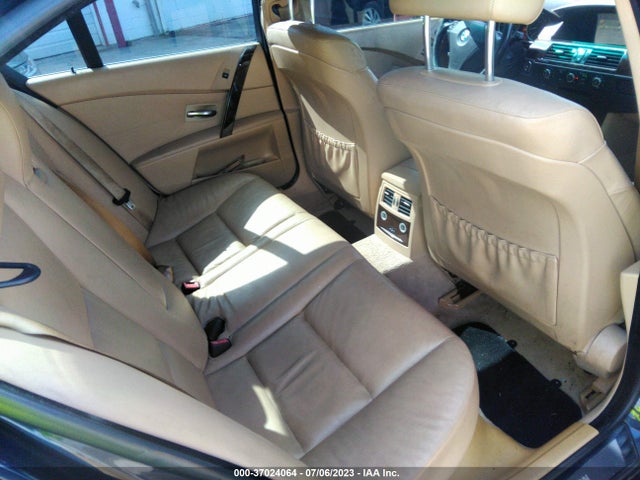 2007 BMW 5 SERIES 525I VIN: WBANE53537CW64133