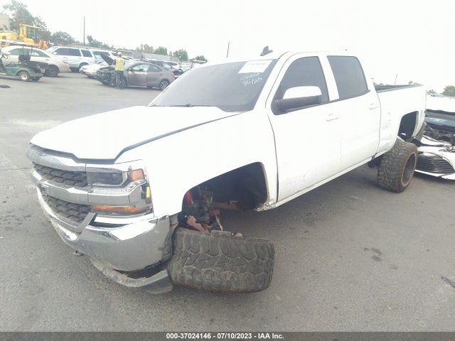 Chevrolet Silverado 1500 Lt 2016 3GCUKREC1GG233538 Image 2