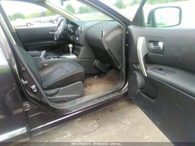 JN8AS5MT1EW607842 Nissan Rogue Select S
