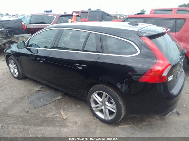 2015 VOLVO V60 T5 DRIVE-E PREMIER VIN: YV140MEB9F1196472