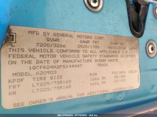 1993 CHEVROLET GMT-400 K2500 VIN: 1GCFK24K2PE144447